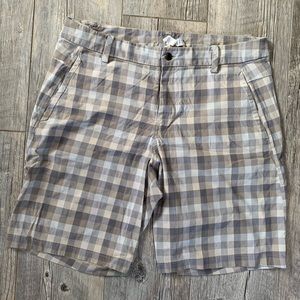 Mens Lululemon Shorts check pattern size 38